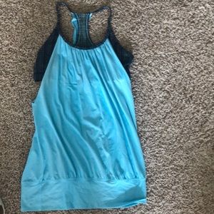 Lululemon build in bra